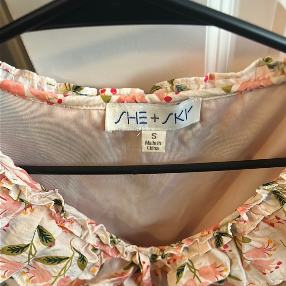 Pink Floral Ruffle Peplum Top - Picture 2 of 2